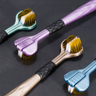 Brosse à dents 3 Faces™